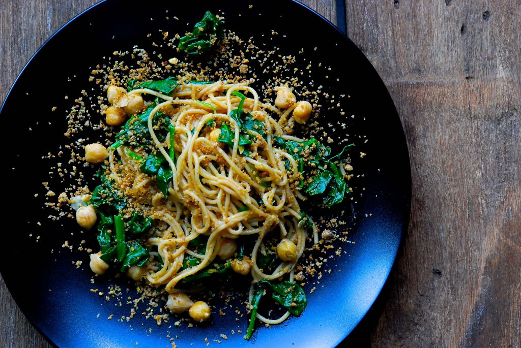 pasta-kikkererwten-spinazie-chili-knoflookkruim