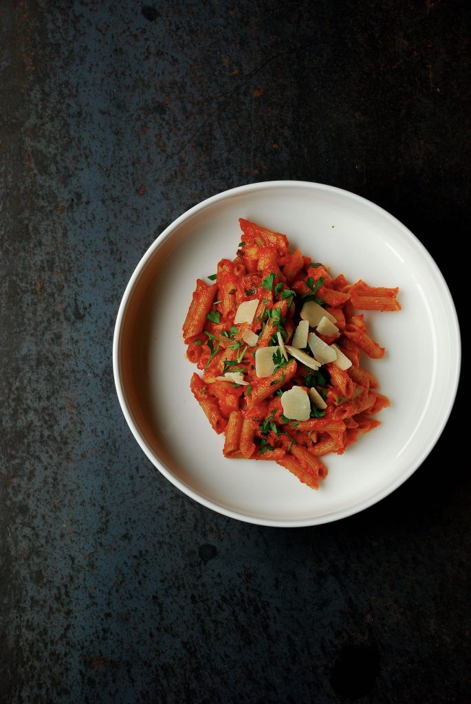 penne-courgette-peterseliewortel-tomaten-gorgonzola